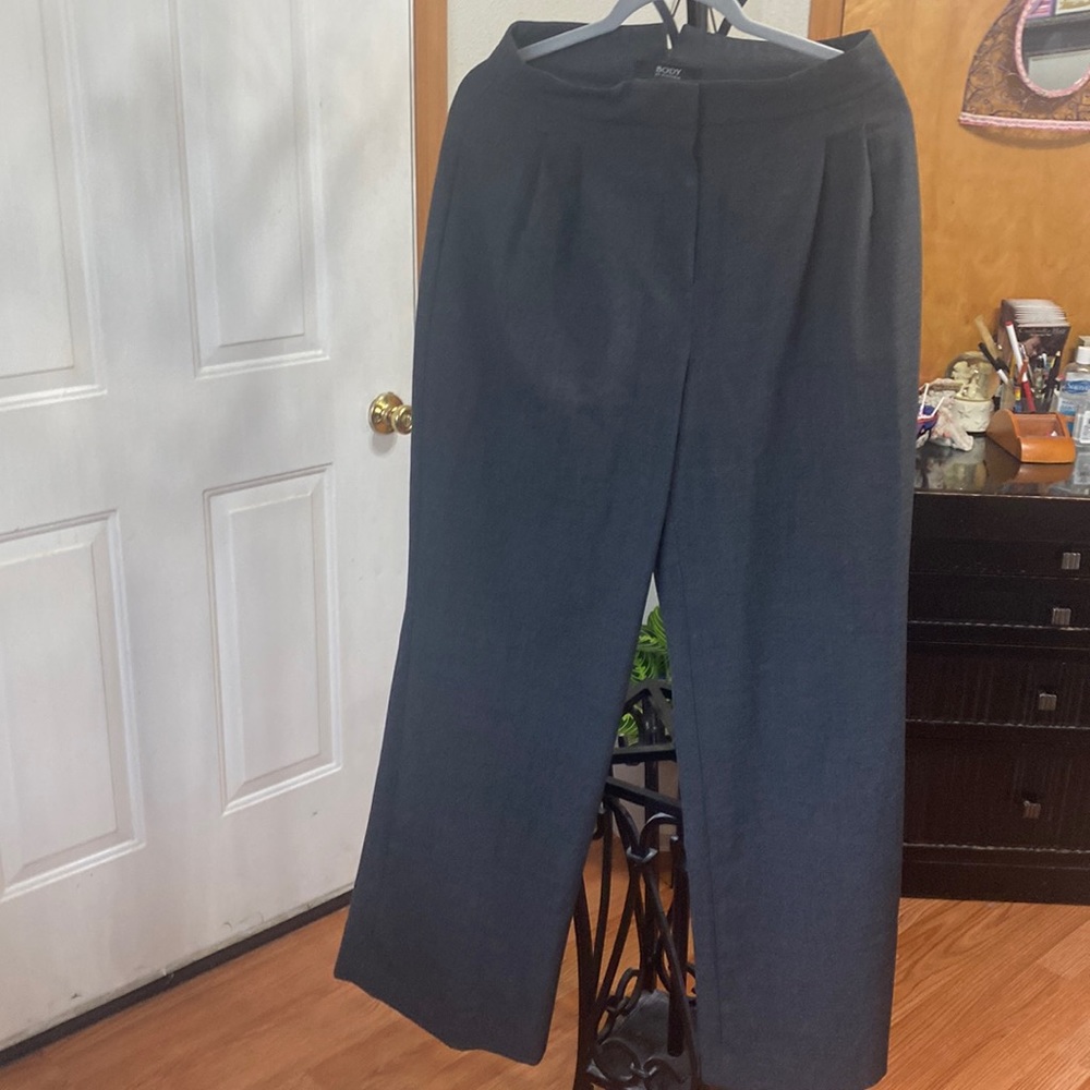 Body by Victoria high waisted dress pants size 10.